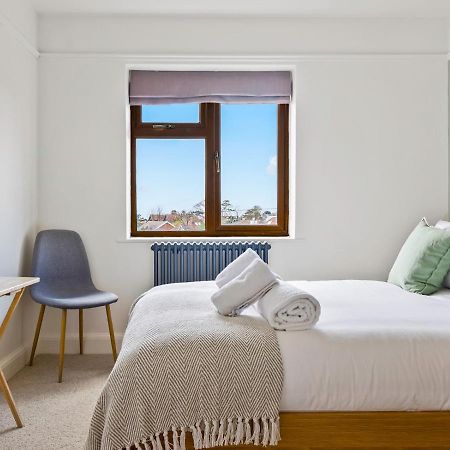 Pass The Keys Appletree Cottage - A Chic Seaside Home And Garden Whitstable Exteriér fotografie