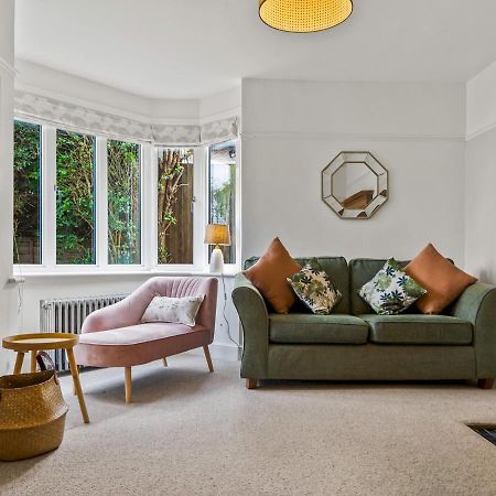 Pass The Keys Appletree Cottage - A Chic Seaside Home And Garden Whitstable Exteriér fotografie