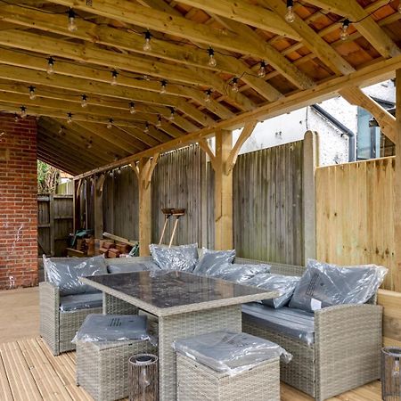 Pass The Keys Appletree Cottage - A Chic Seaside Home And Garden Whitstable Exteriér fotografie