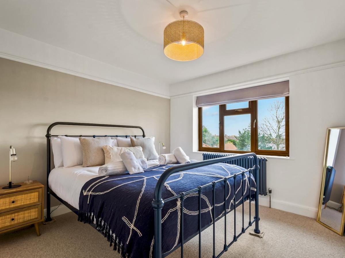 Pass The Keys Appletree Cottage - A Chic Seaside Home And Garden Whitstable Exteriér fotografie