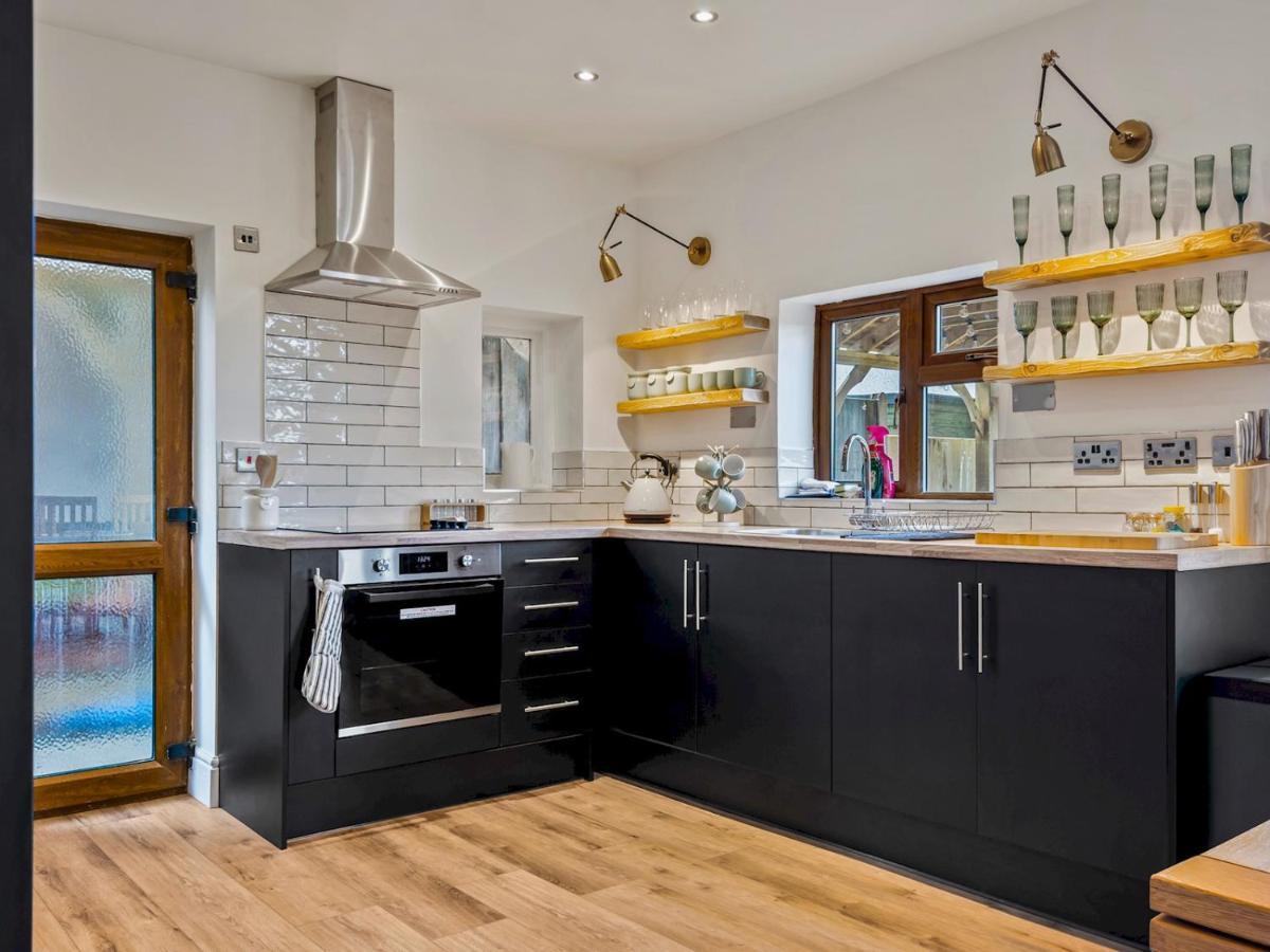 Pass The Keys Appletree Cottage - A Chic Seaside Home And Garden Whitstable Exteriér fotografie